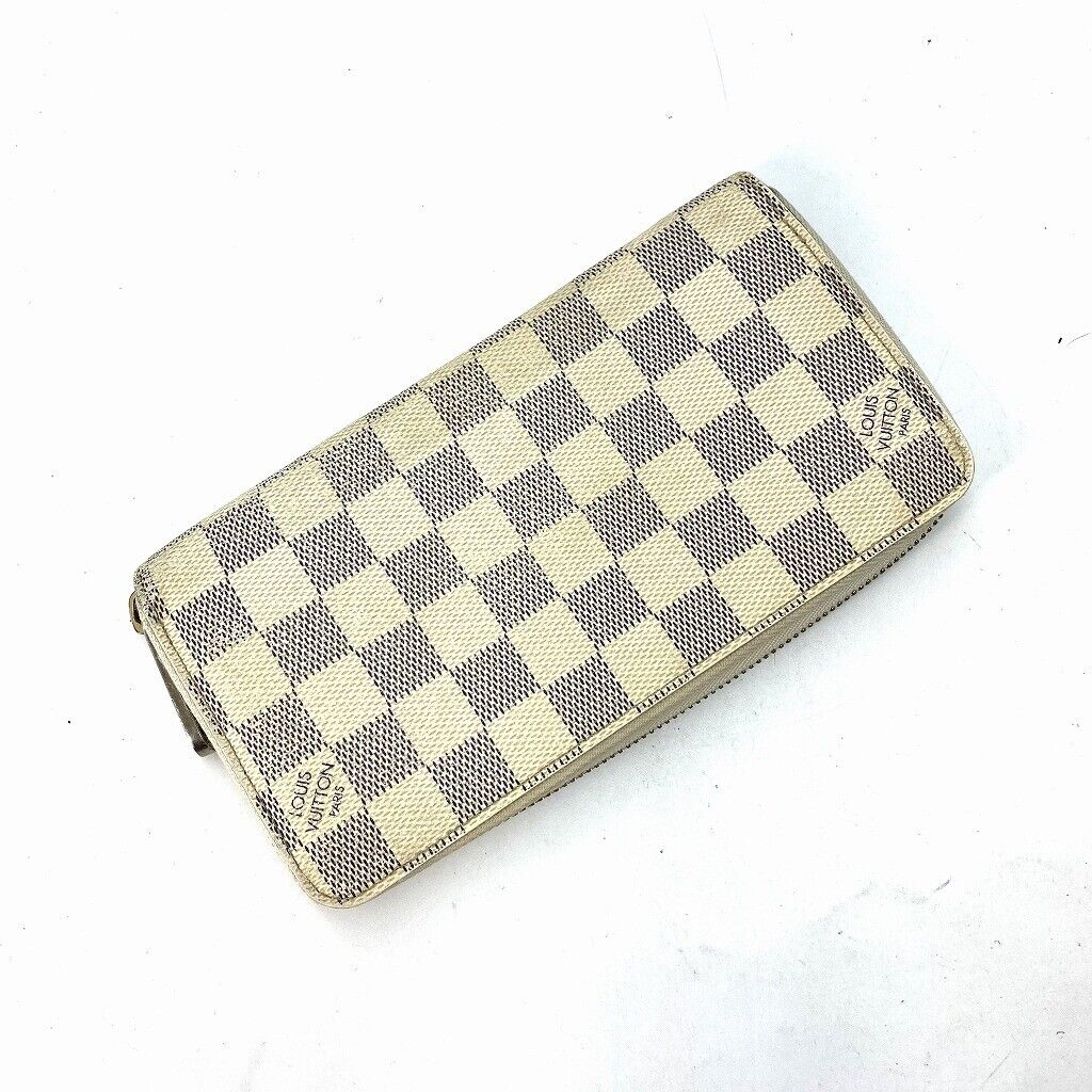 PRE-ORDER Louis Vuitton  Damier Azur Zippy Wallet GI2124