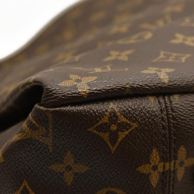 Louis Vuitton  Monogram Artsy MM CA2141