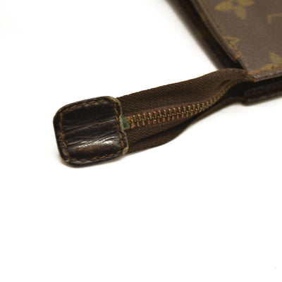 Louis Vuitton  Monogram Toiletry Pouch 15 841