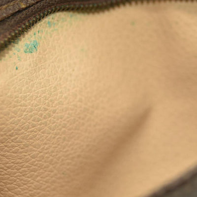 Louis Vuitton  Monogram Toiletry Pouch 15 841