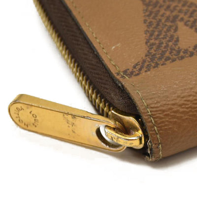 Louis Vuitton  Reverse Monogram Giant Zippy Wallet LU4260