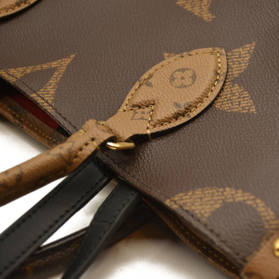 Louis Vuitton Reverse Monogram Giant Onthego MM