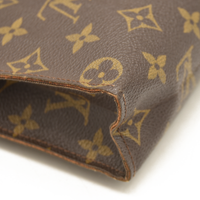 Louis Vuitton  Monogram Toiletry Pouch 26  824 AN