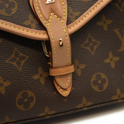Louis Vuitton  Monogram LV Ivy