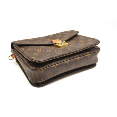 LOUIS VUITTON Monogram Pochette Metis PL4186