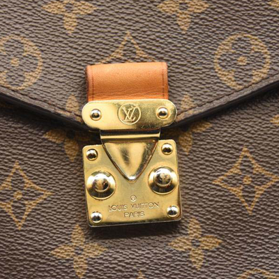 LOUIS VUITTON Monogram Pochette Metis PL4186