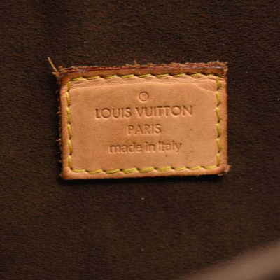 LOUIS VUITTON Monogram Pochette Metis PL4186