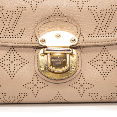 Louis Vuitton, Bags, Louis Vuitton Monogram Amelia Wallet Mahina Leather