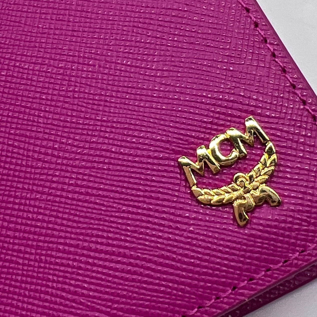 Louis Vuitton Vernis Valentine Dog Pochette Felicie Chain Wallet Pink -  MyDesignerly