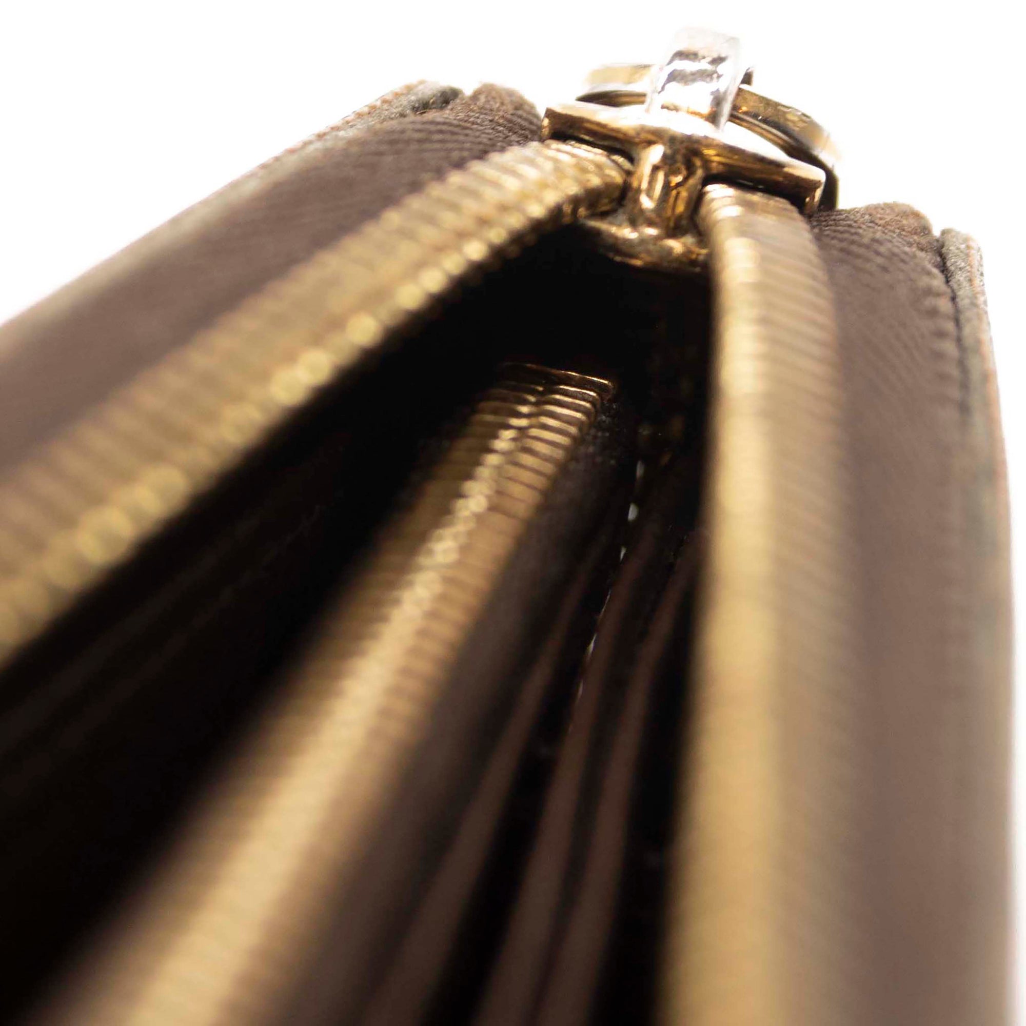 Louis Vuitton Damier Ebene Zippy Wallet C4019 - MyDesignerly