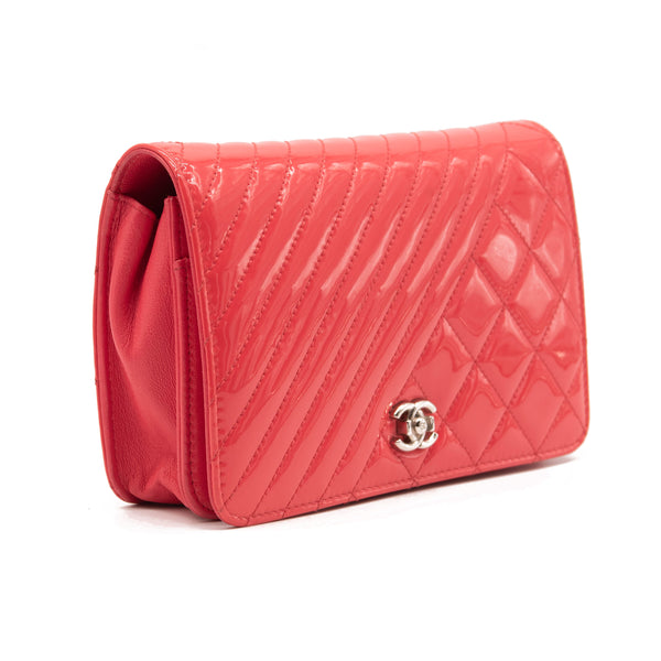 Chanel Boy Flap Wallet Quilted Diamond Long Light Pink in Patent