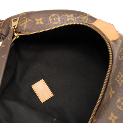 LOUIS VUITTON Monogram Bumbag SA0260