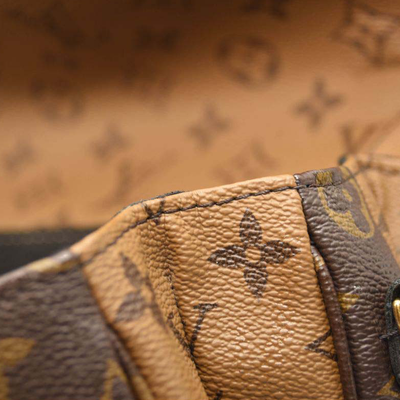 LOUIS VUITTON Reverse Monogram Pochette Metis SD4210