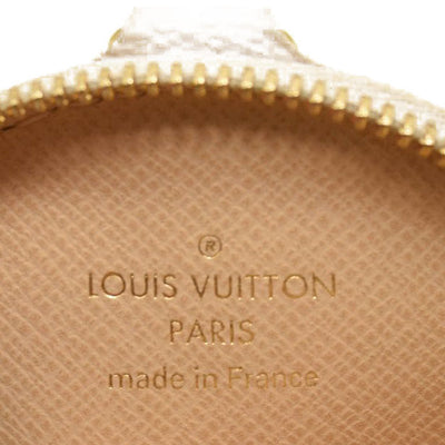 Louis Vuitton Monogram Giant by The Pool Multi Pochette Accessories Brume