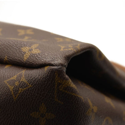 LOUIS VUITTON Monogram Artsy MM