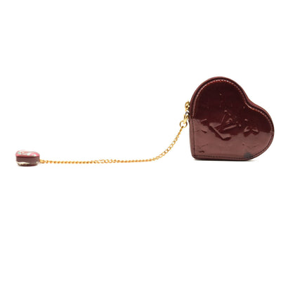 LOUIS VUITTON Vernis Heart Coin Purse Rouge Fauviste