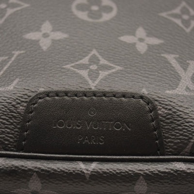 LOUIS VUITTON Monogram Eclipse Discovery Bumbag