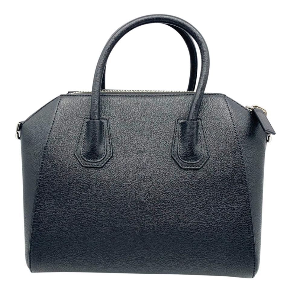 Antigona leather handbag Givenchy Black in Leather - 35897904