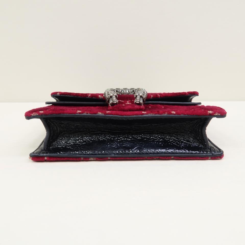 GG Marmont super mini gift box in red velvet