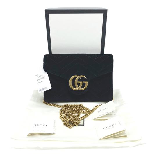 Gg marmont 2.0 matelassé velvet wallet deals on a chain