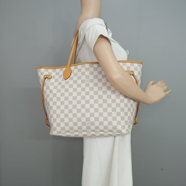 Louis Vuitton Damier Azur Neverfull MM N51107 White Cloth ref.993939 - Joli  Closet