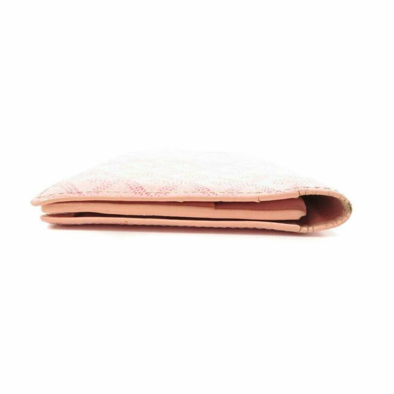 Pink Richelieu Bi-Fold Long Wallet