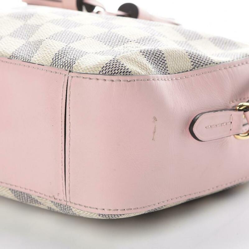 Louis Vuitton Saintonge Shoulder bag 402818