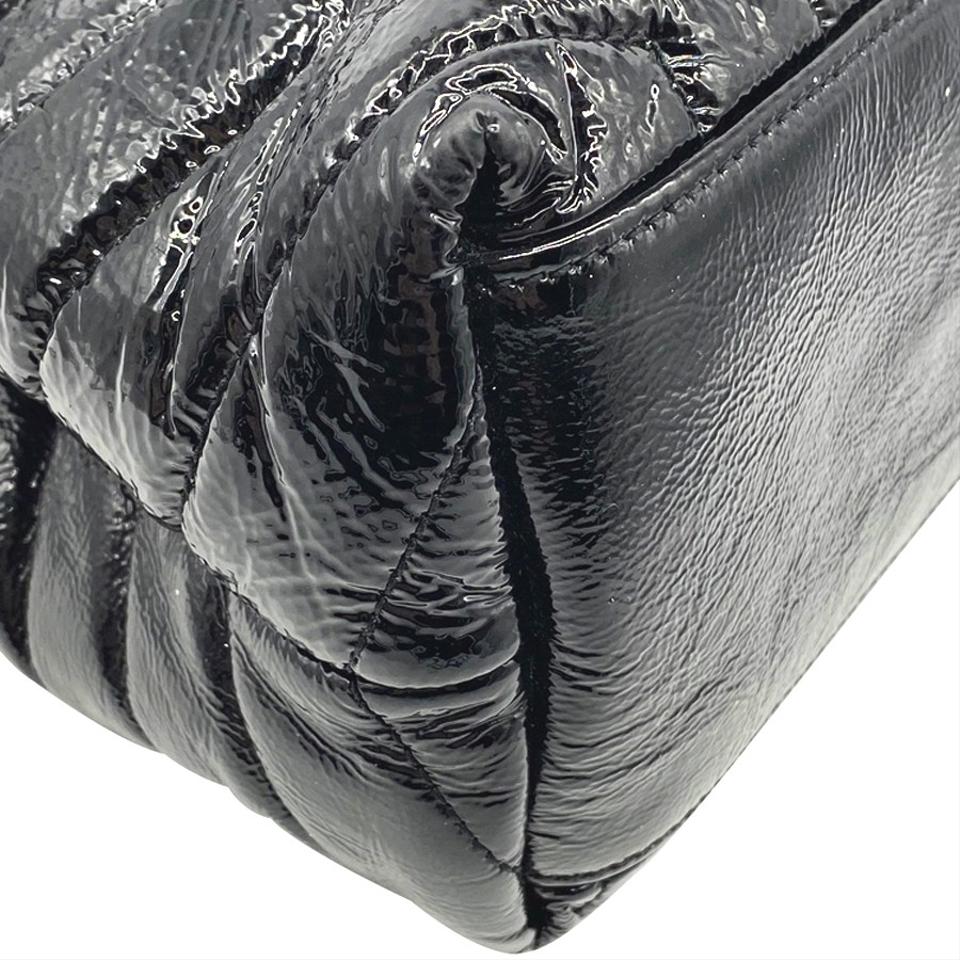 Saint Laurent Monogram Loulou Medium Black Patent Leather Shoulder Bag -  MyDesignerly